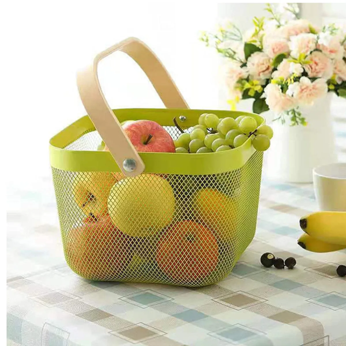 Wire Mesh Mini Basket with Wooden Handle for Storage and Organization, HG0120